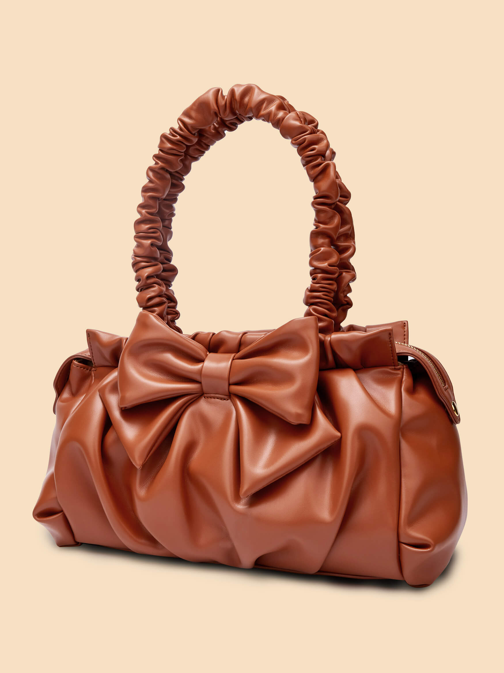 Medium Daisy Shoulder Bag -  Brown